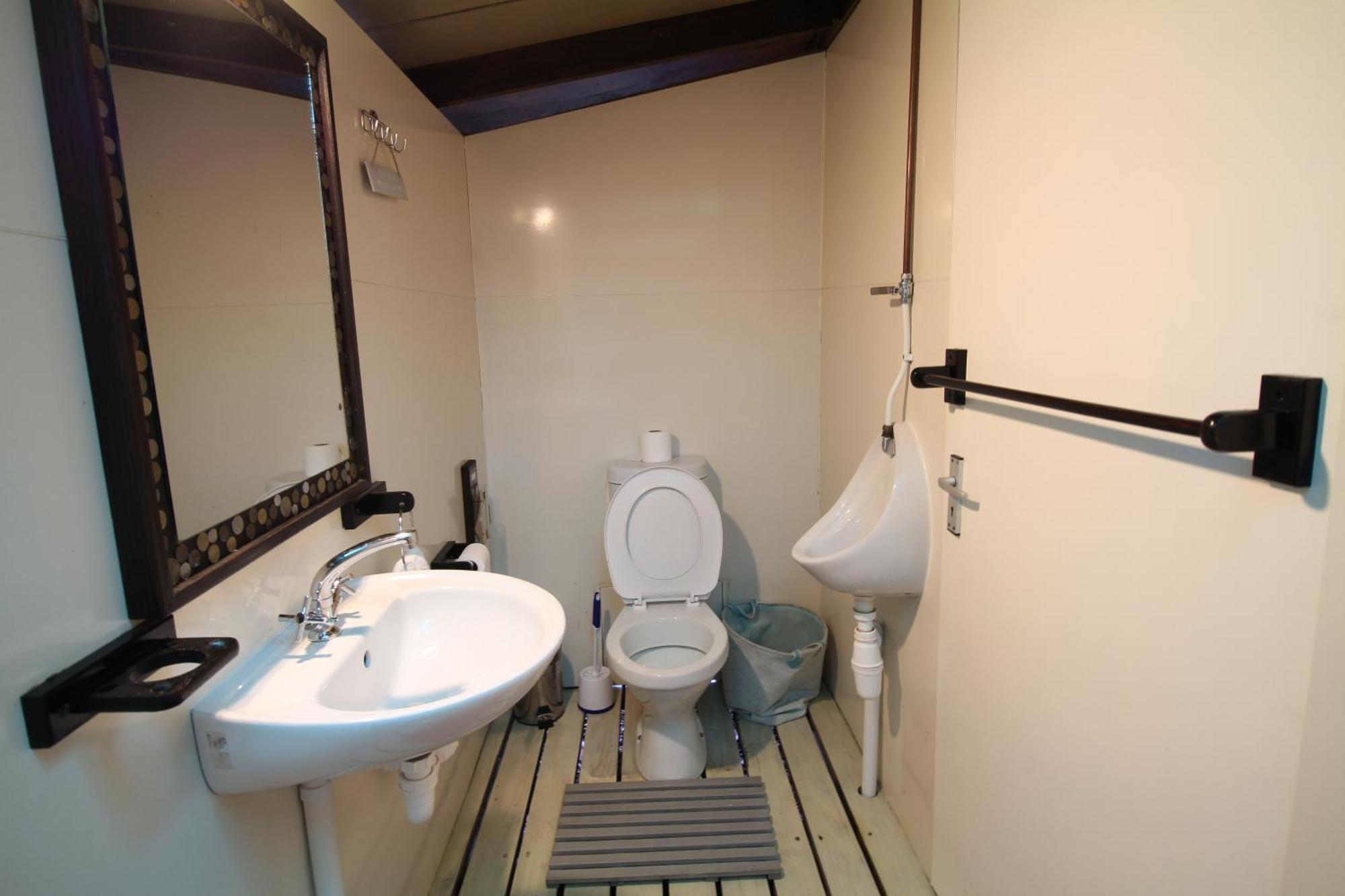 Mali Boutique Lodge & Tube 'N Axe Budget Accommodation Stormsrivier Zimmer foto